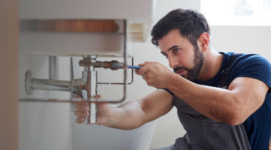 Professional water heater repair in Centerpoint, IN